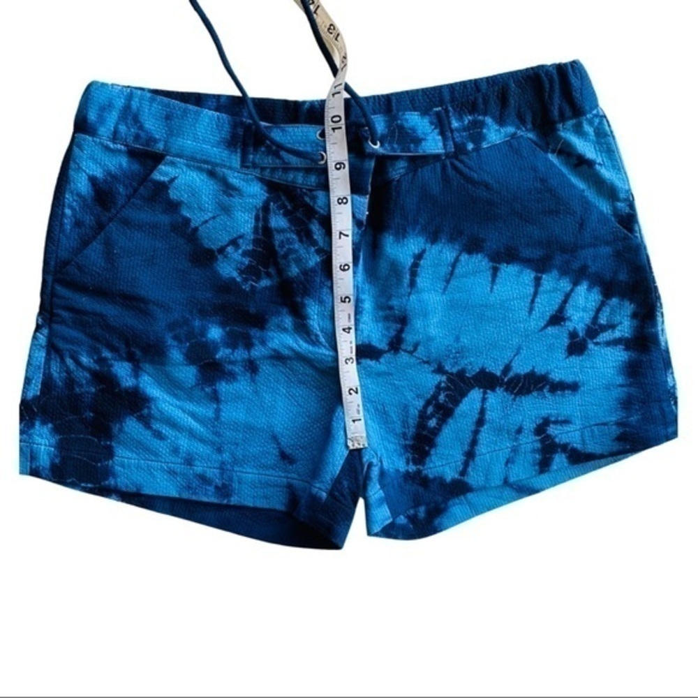 Boy. By Band of Outsiders Blue Tie-dye Shorts - Picture 6 of 6
